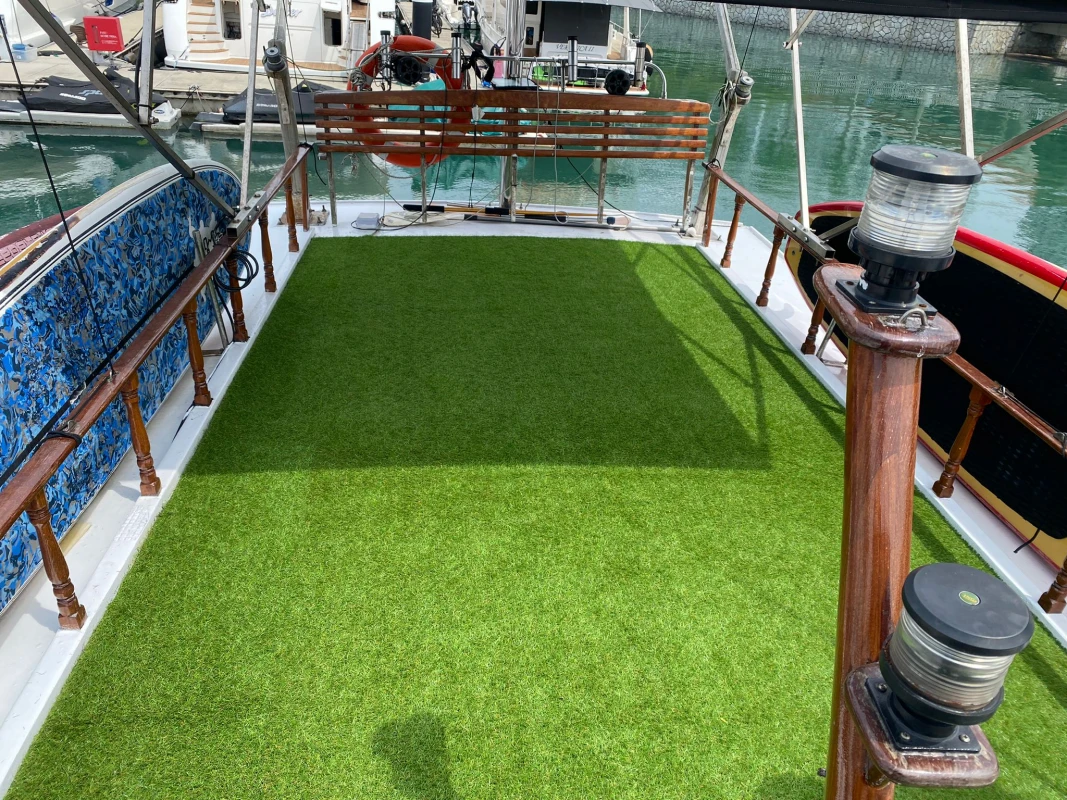 Grass carpet - Spring Grass, artificial grass, fake grass, outdoor grass, garden grass, lawn grass, event grass, exhibition grass, Astroturf, budget grass